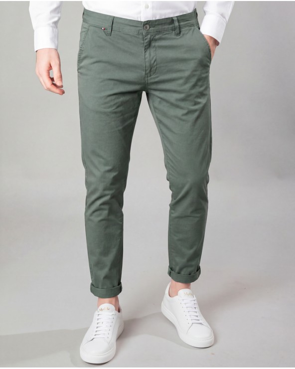 Chinos A Tinta Unita Con Risvolto JM/VB/7345STRJM22/67925