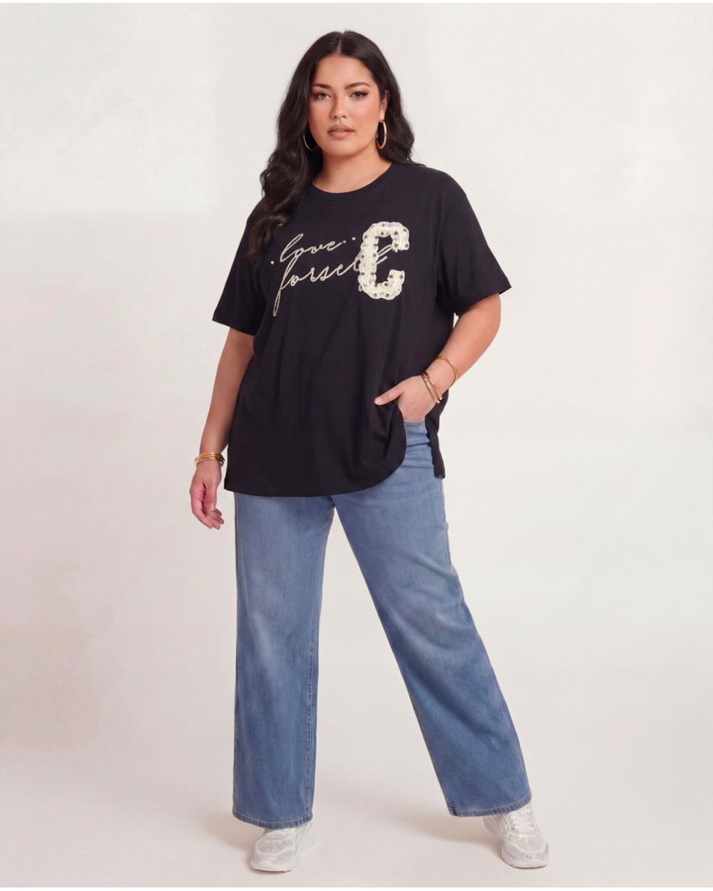 T-Shirt Con Applicazioni K561/22200